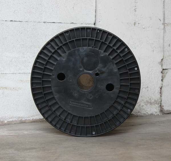 PLASTIC SPOOL D355 18KG
